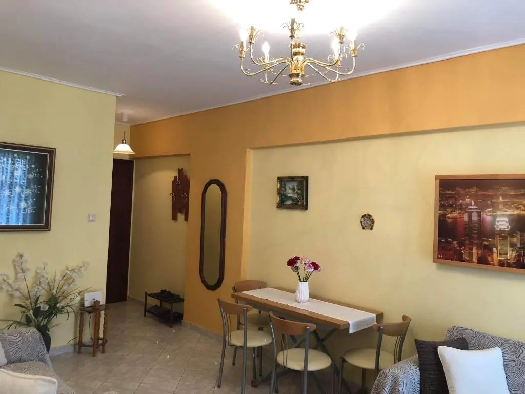 Bright apartment in Nea Palatia • Oropos
