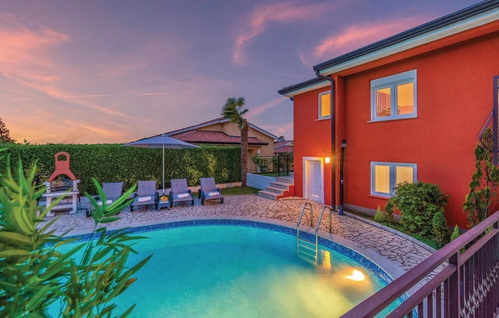 Pet Friendly Home In Porec