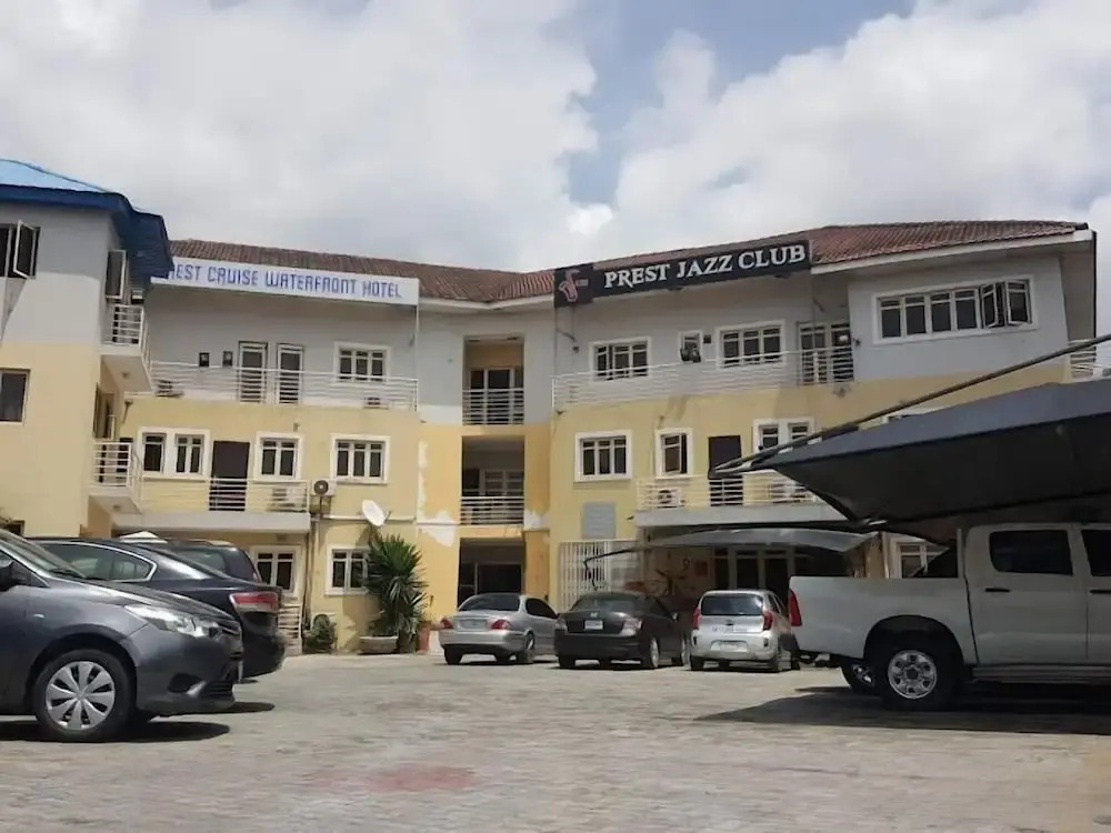 Prest Cruise Waterfront Hotel