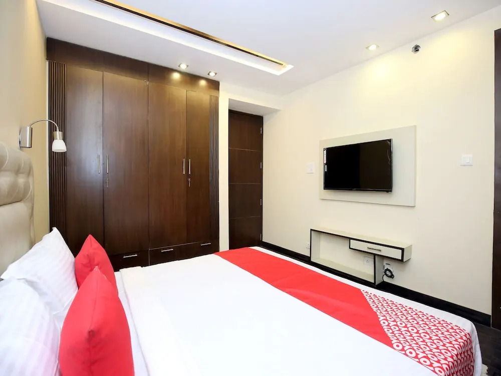 OYO 12878 Home 3BHK Mashobara Valley