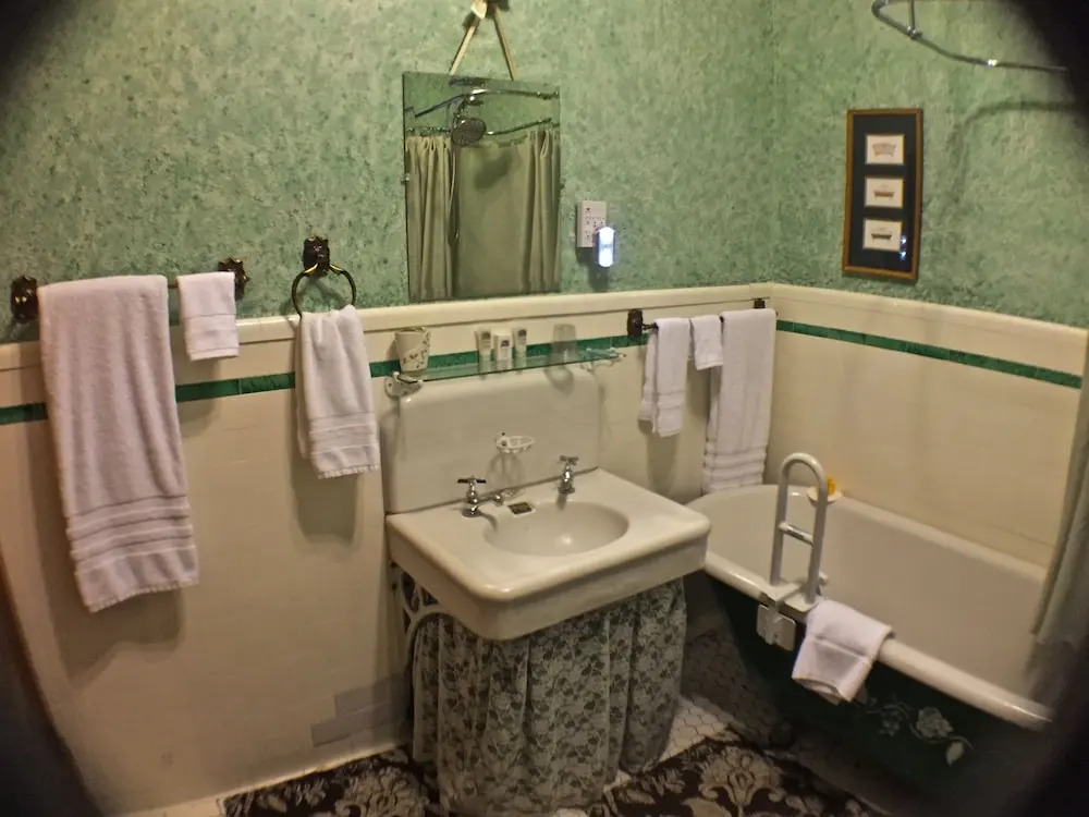 Ferris Mansion Bed and Breakfast