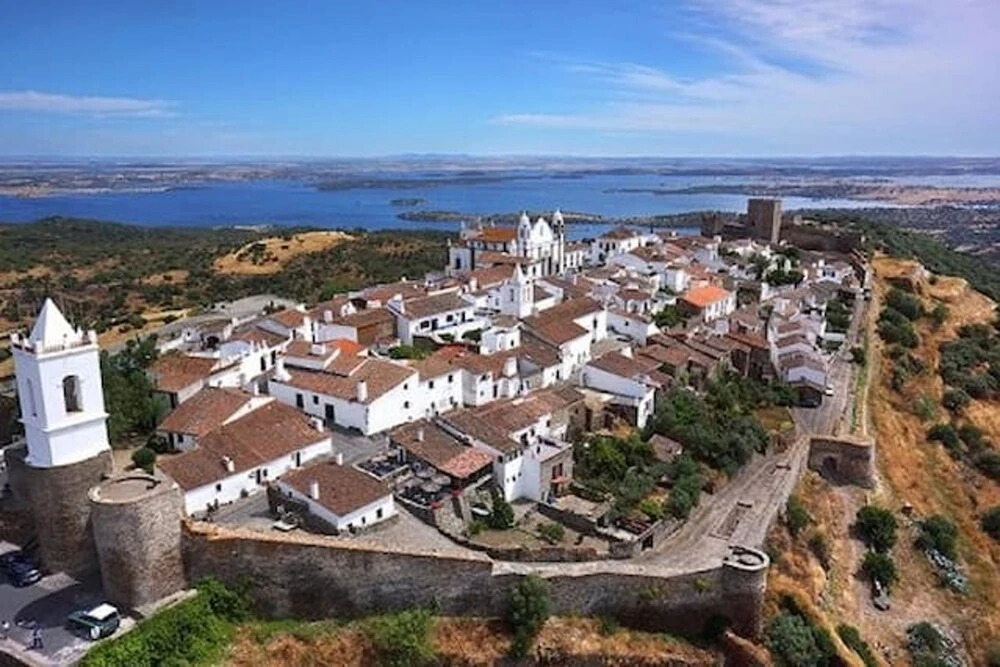 House With 3 Bedrooms in Reguengos de Monsaraz, With Enclosed Garden a