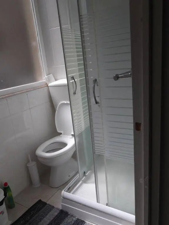 Low Cost Rooms
