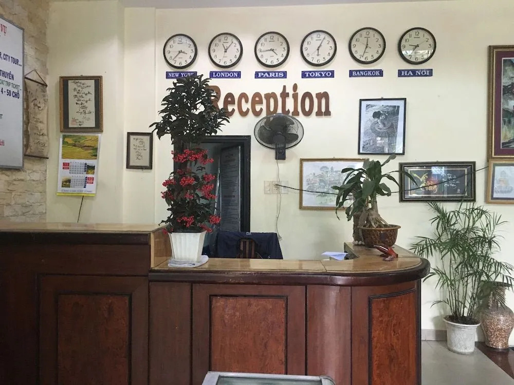 SPOT ON 924 Song Cam Hotel