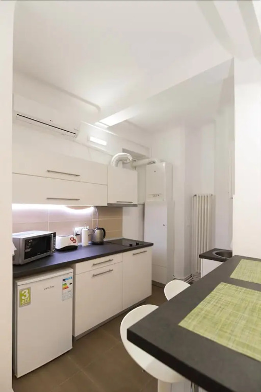 Apartment Batistei near Old Town