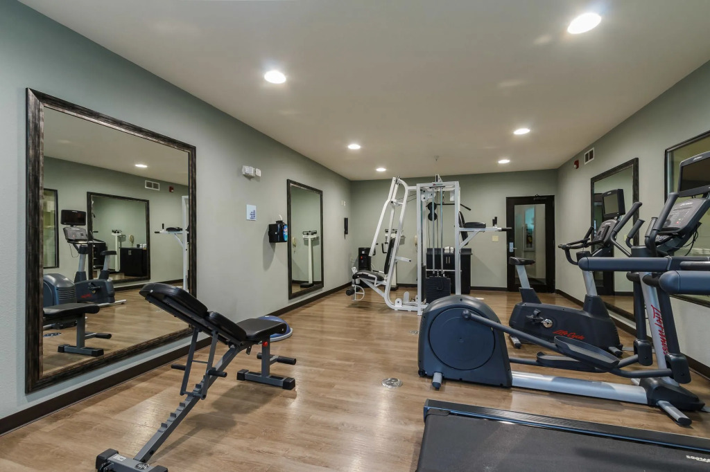 Holiday Inn Express & Suites - South Bend - Notre Dame Univ