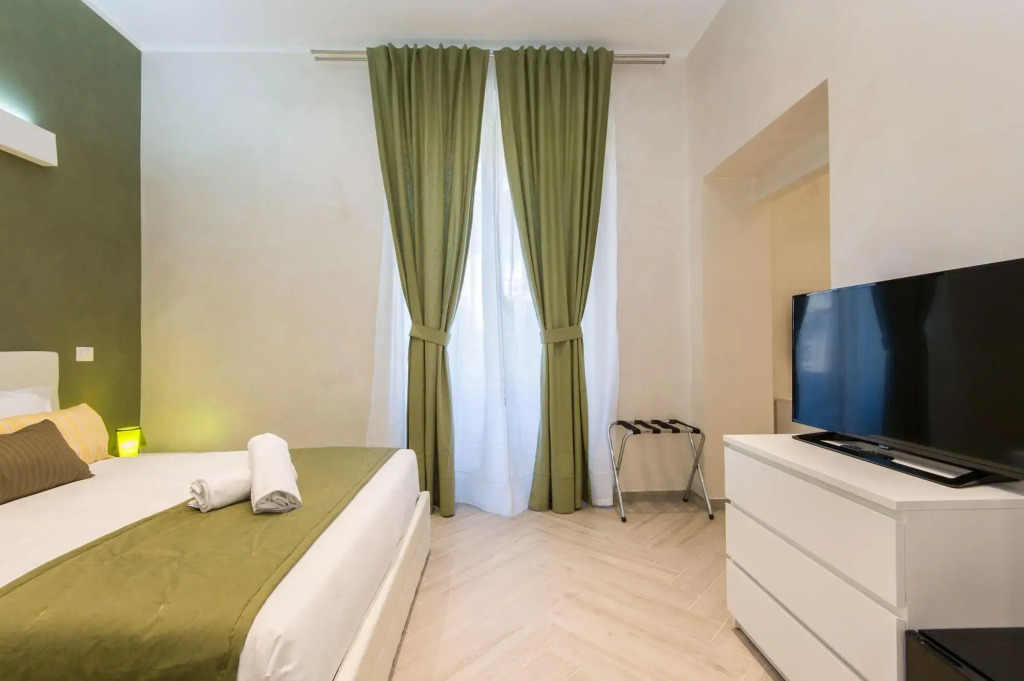 Penta Luxury House