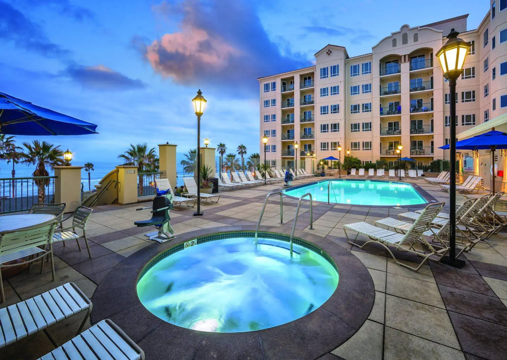 Club Wyndham Oceanside Pier Resort