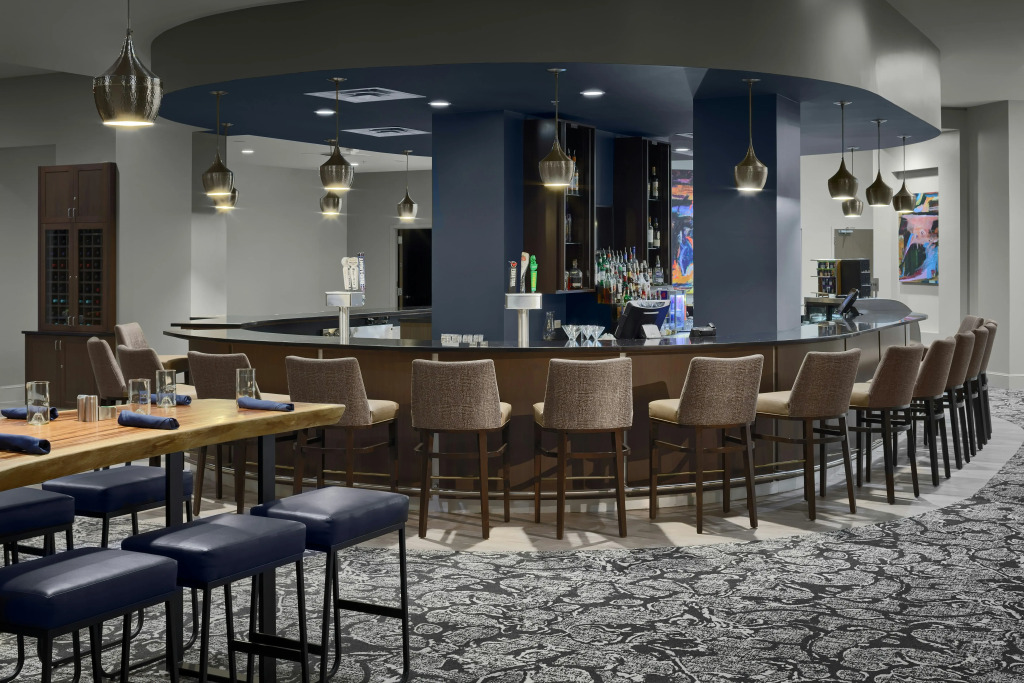 DoubleTree by Hilton San Antonio Downtown