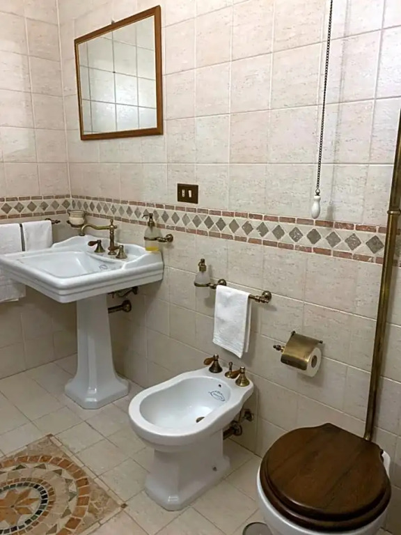 ROOMs 58