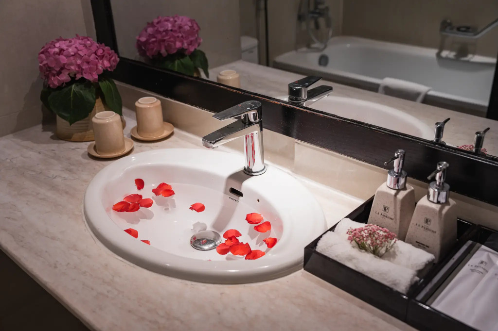 La Passion Classic Hotel