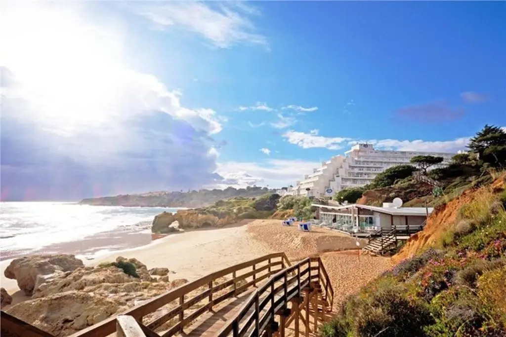 Apartment With Pool - Albufeira