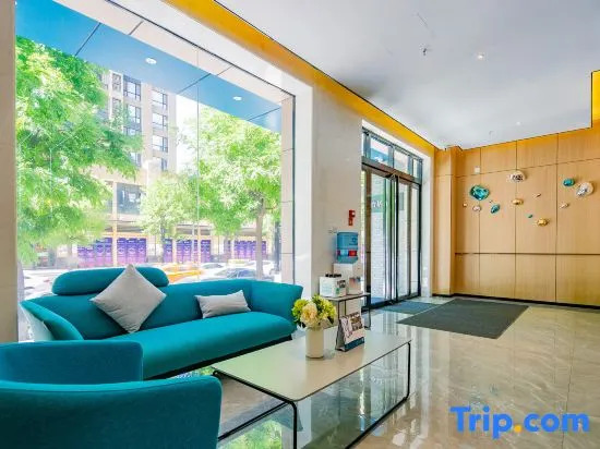 Yiju Hotel （Fengcheng 10th Road Metro,Xi’an North Station)