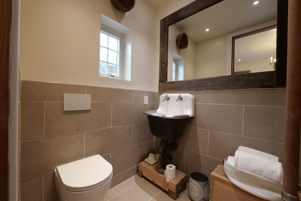 Hosting Peace 4BR San Rafael Sleeps 8