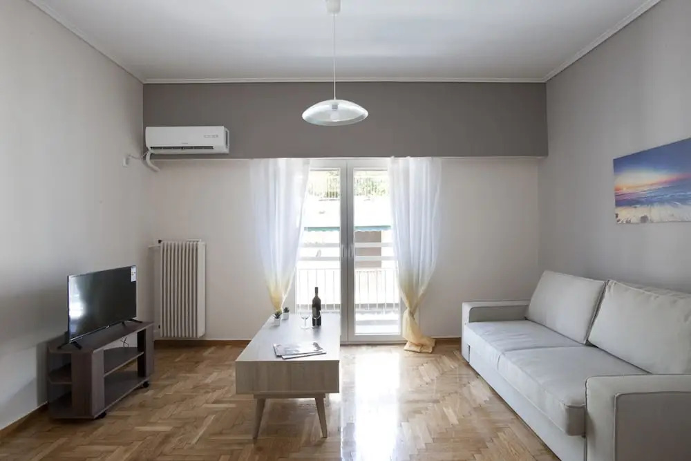 Zan Moreas A Simple & Minimal Apartment