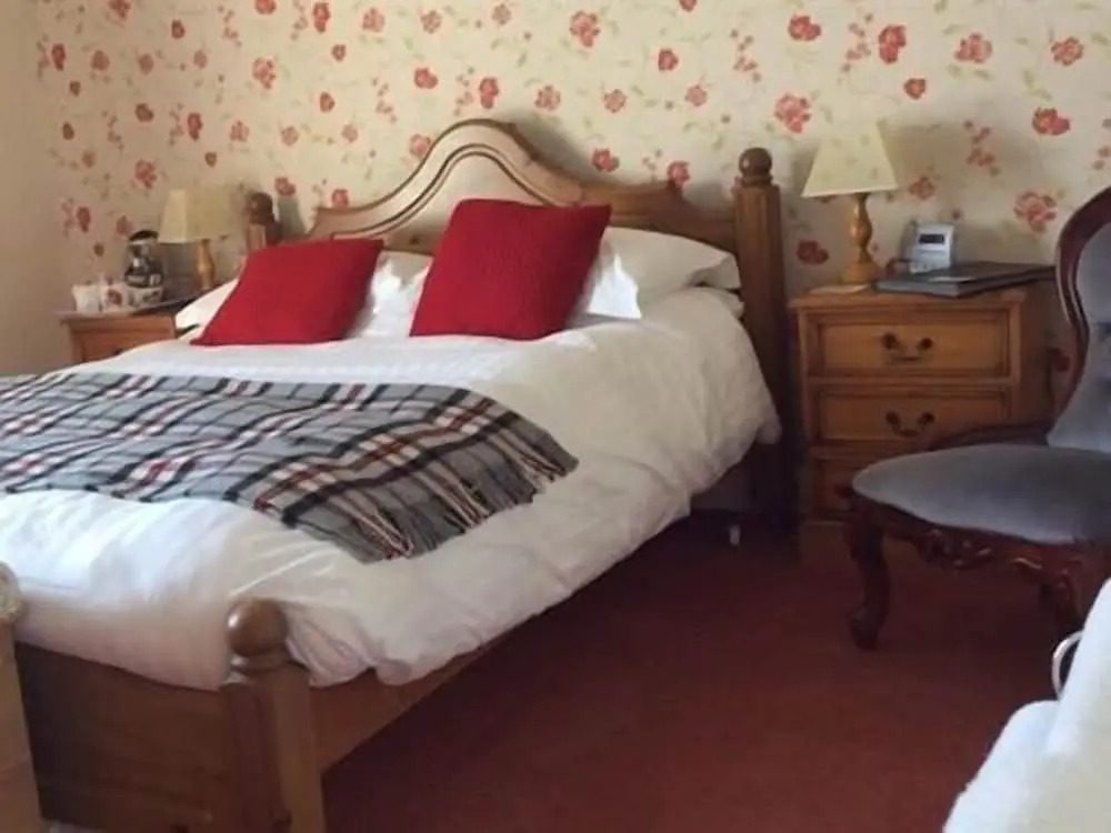 Whashton Springs Farmhouse B&B