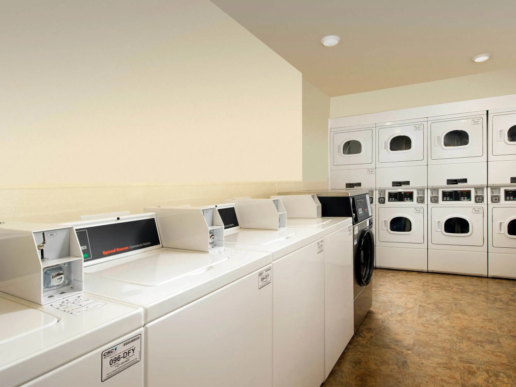 Extended Stay America Select Suites - Lake Worth