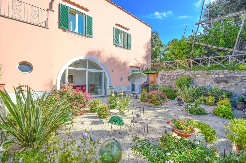 Villa Rosa
