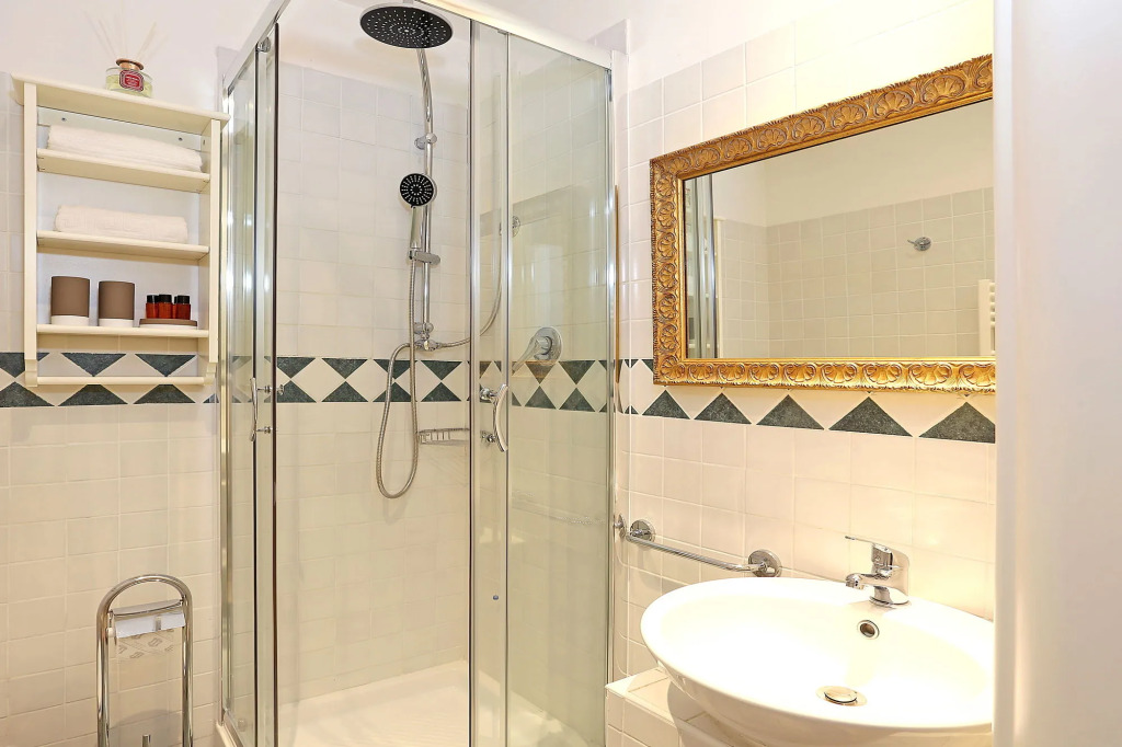 Liberty Rome Suites - Liberty Collection
