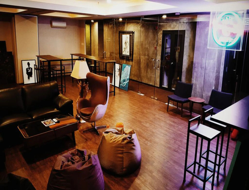 The Hulo Hotel Gallery