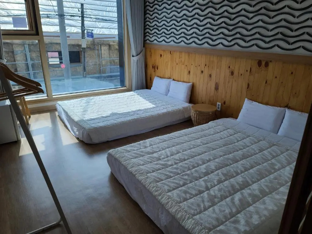 38th Street Guesthouse