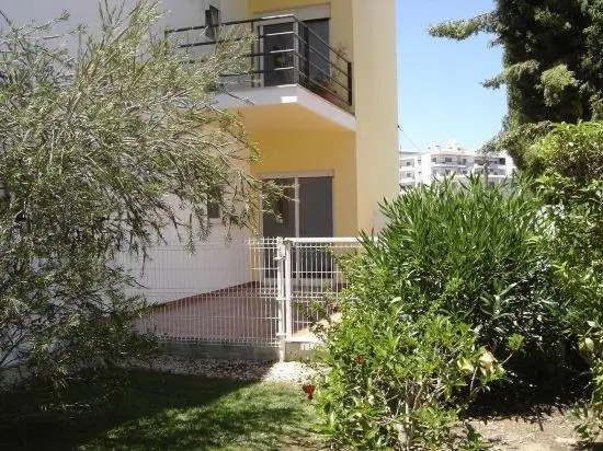 Cardeira Holiday Apartments
