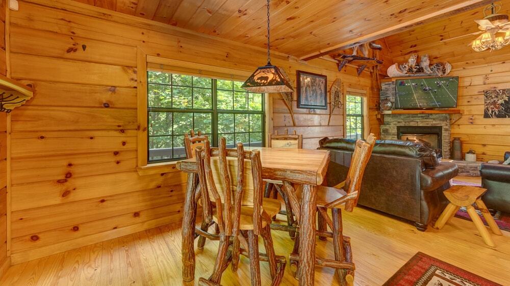 Standing Bear Lodge by Escape to Blue Ridge