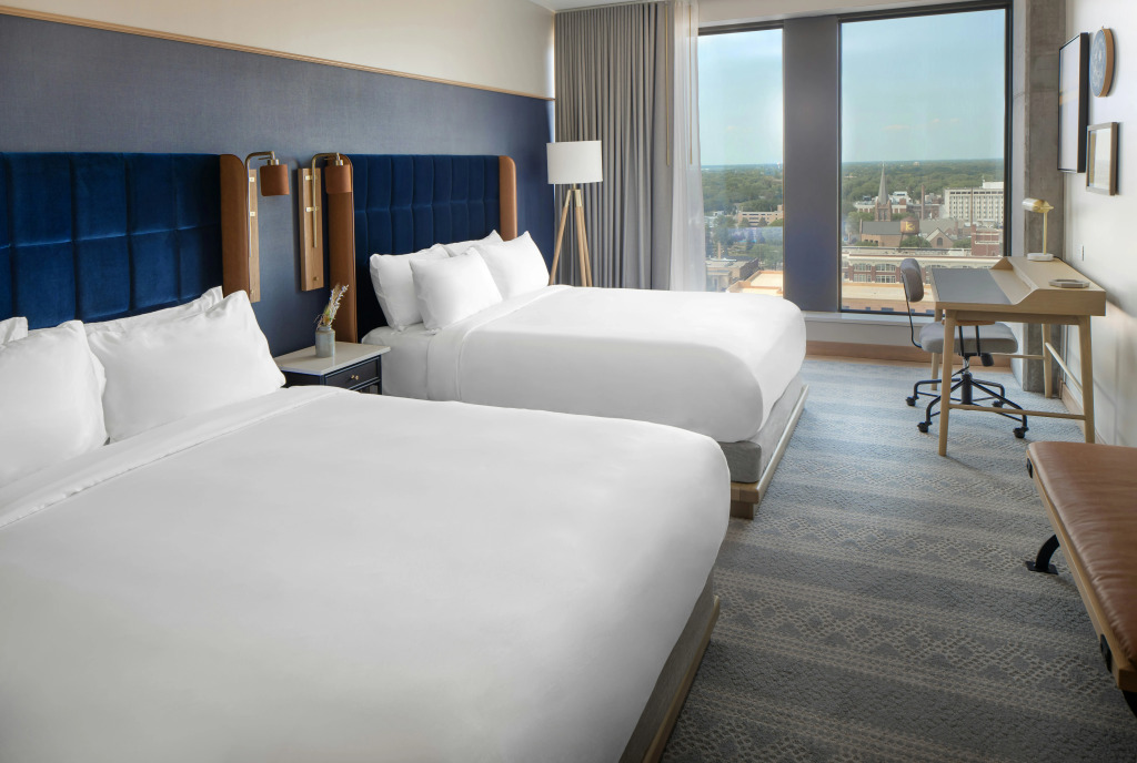 Jasper Hotel
