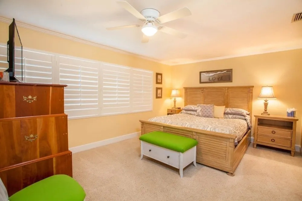 Palmview by RedAwning
