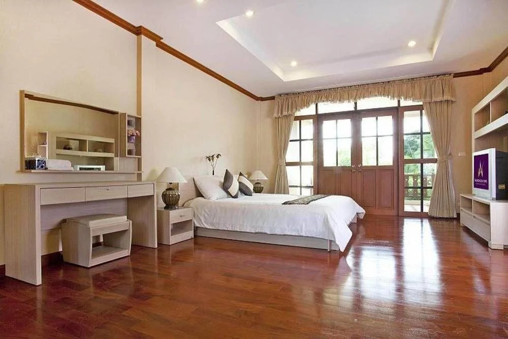 Baan Suay Jan