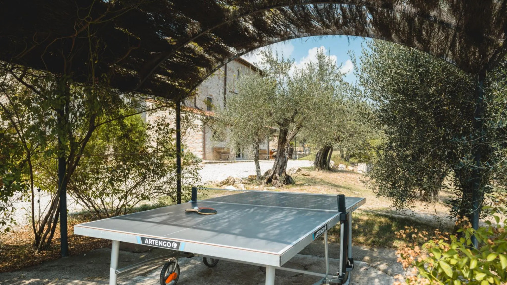 Luxury villa just 14 km from Florence. Sleeps 16 with hydromassage, sauna & gym!-Villa Il Forte