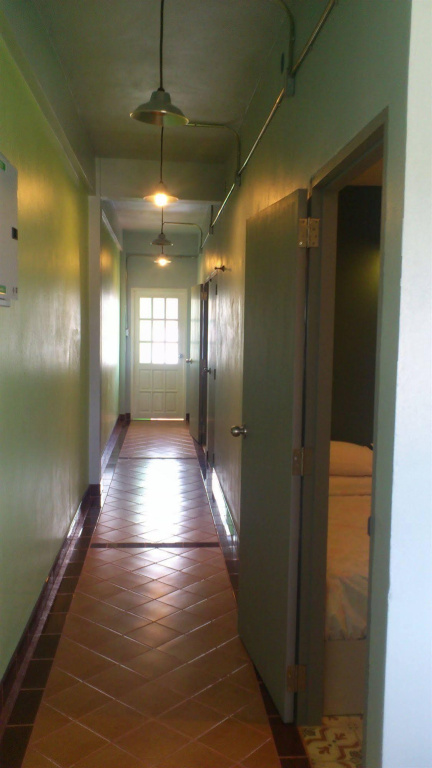 B-trio Guesthouse