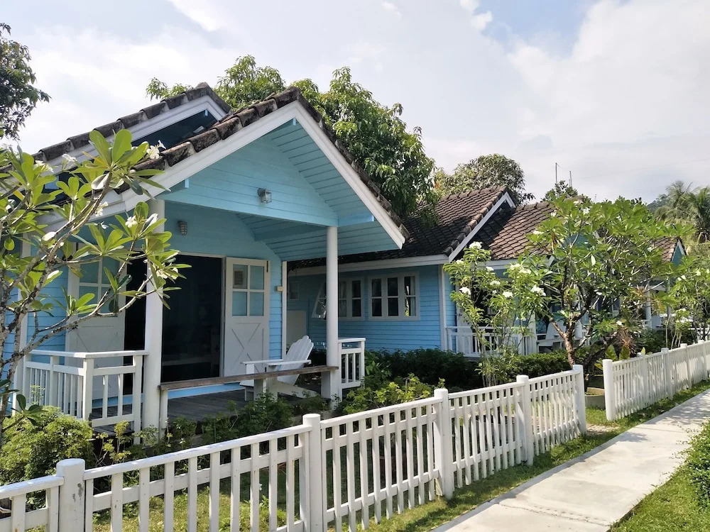 Baan Takarkard