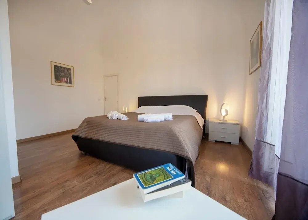 Zurria Rooms