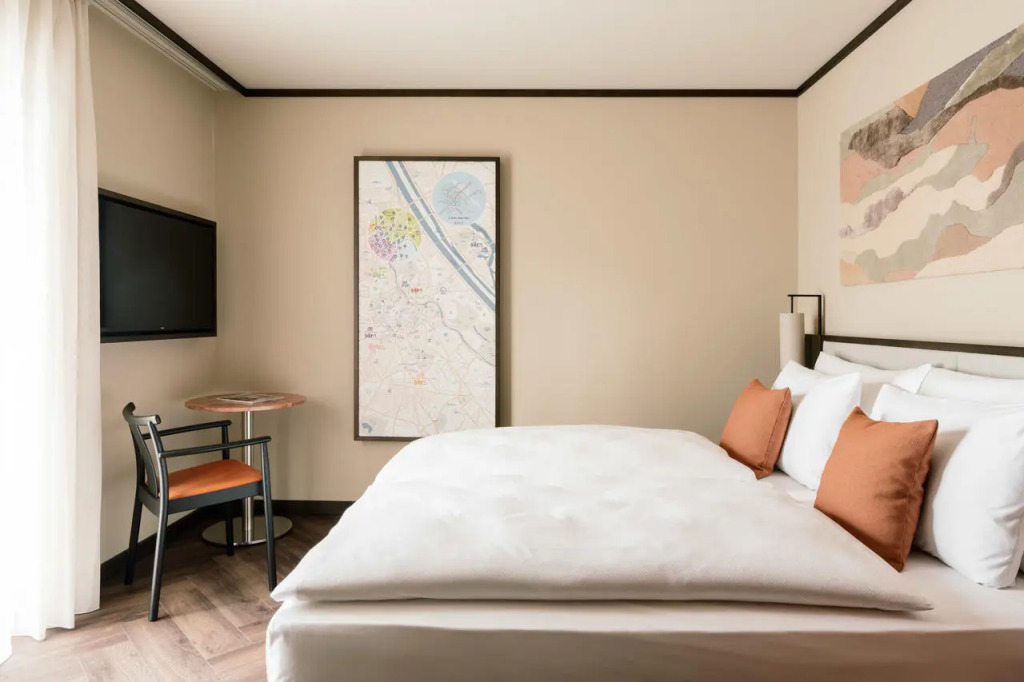 Hotel Schani City