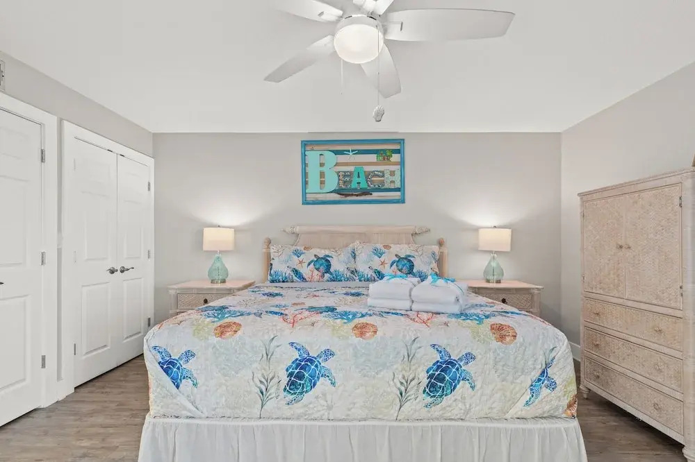 Watercrest Waves! Beachfront 2br/2ba Condo, Sleeps 8, Stunning Gulf Views!