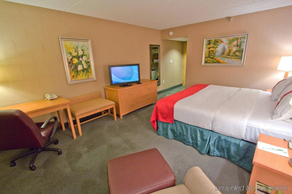 Delta Hotels by Marriott Seattle Everett