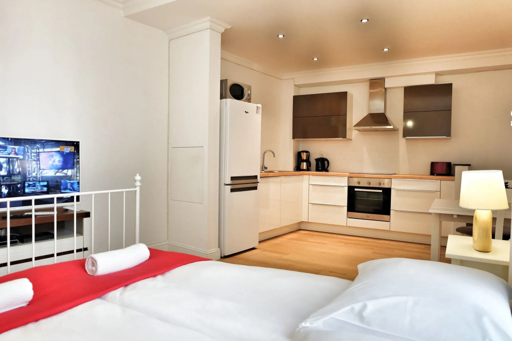 Top Spot Residence