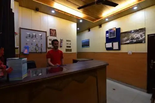 OYO 24828 Hotel Akshay