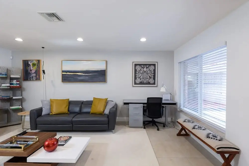 Welcome to Your Fort Lauderdale Retreat 2bed 2bath