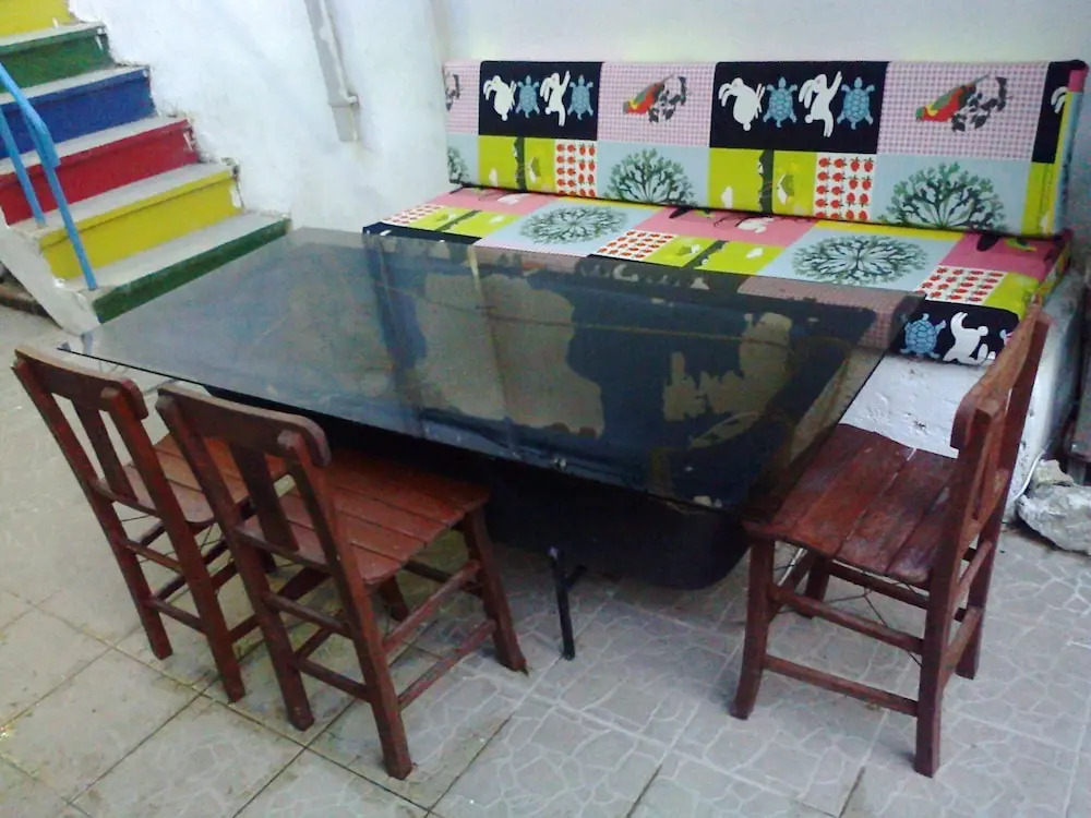 Sigacik Kaleici Pansiyon Nostalji Kafe