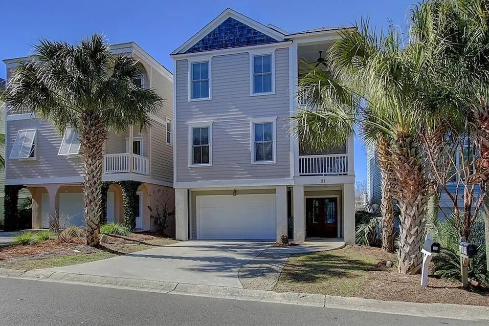 21 Ocean Point
