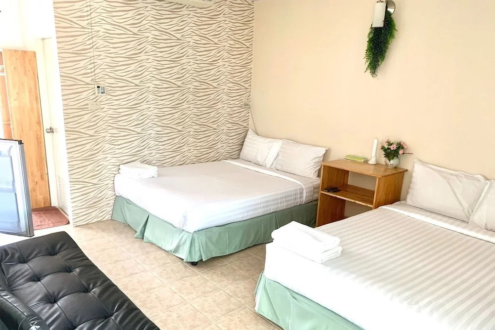 Marshal Resort
