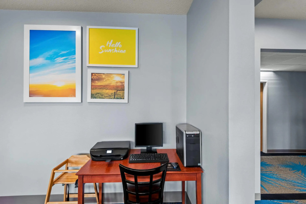 Days Inn by Wyndham Carroll