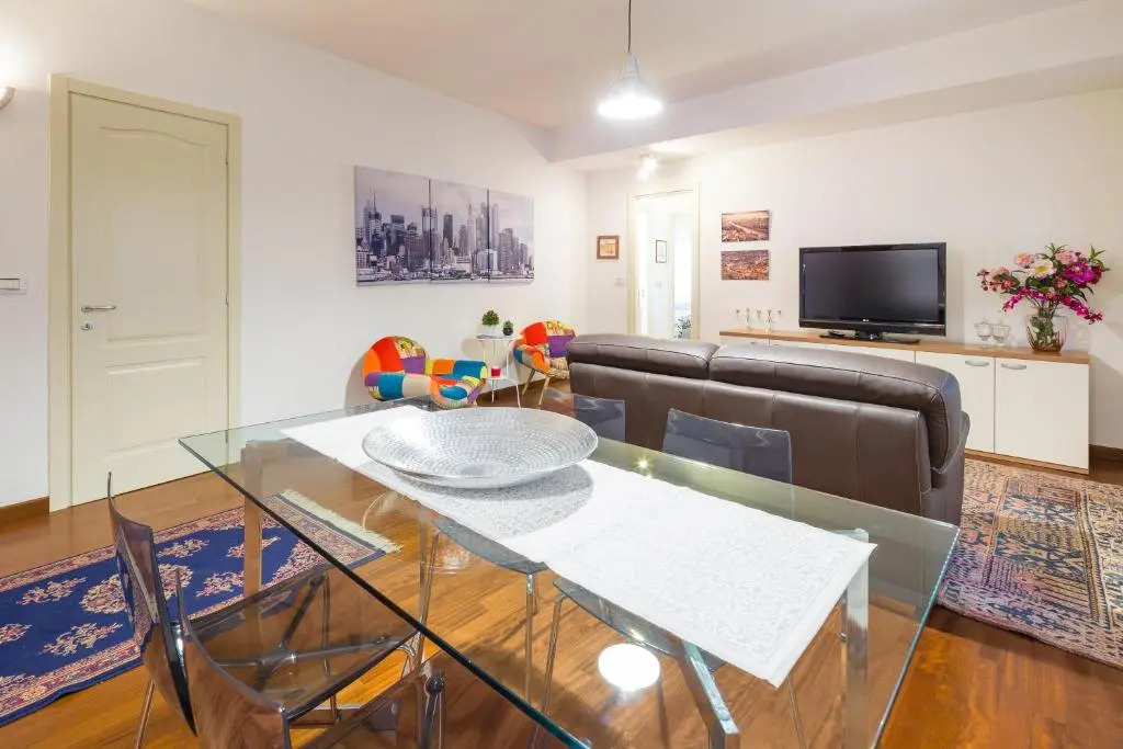 Cattaneo Arena Apartaments