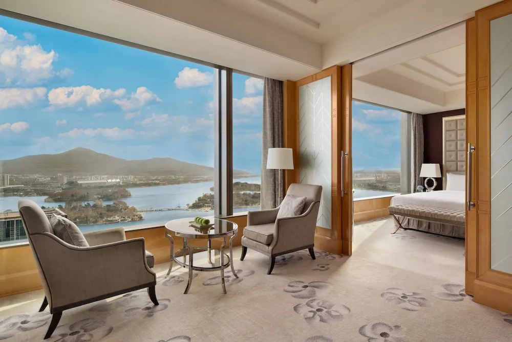 Atour Hotel Nanjing Xinjiekou Deji Plaza