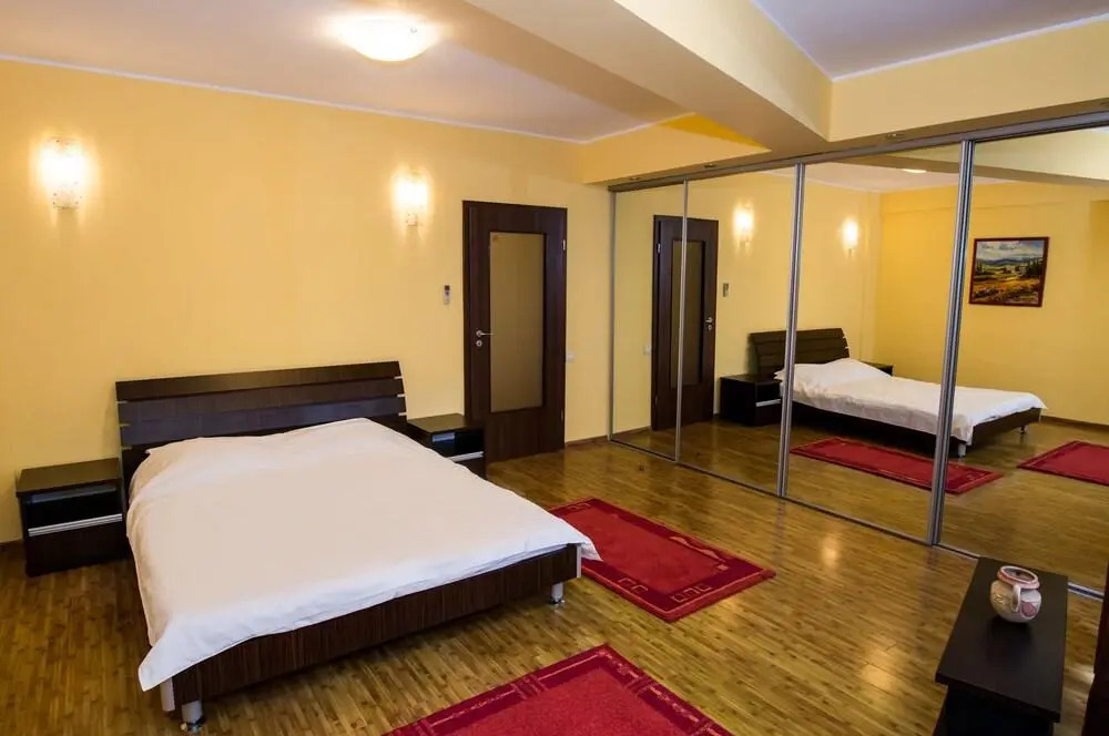 Apart holiday Tania Mamaia