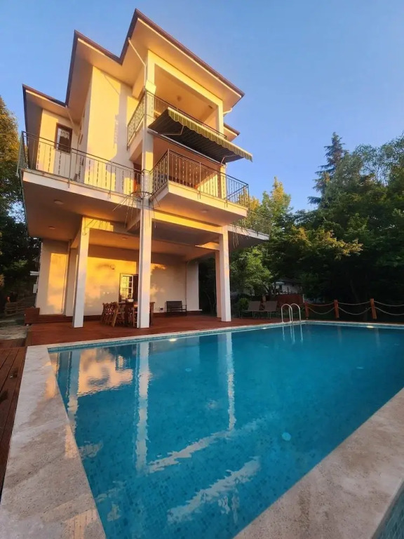 Guzide Sapanca Kosk&Villa