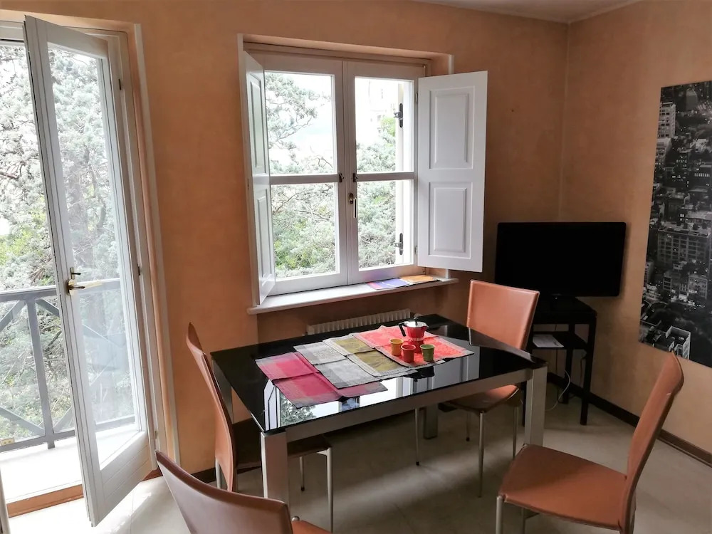 HOMEY I Teatro Romano Apartments