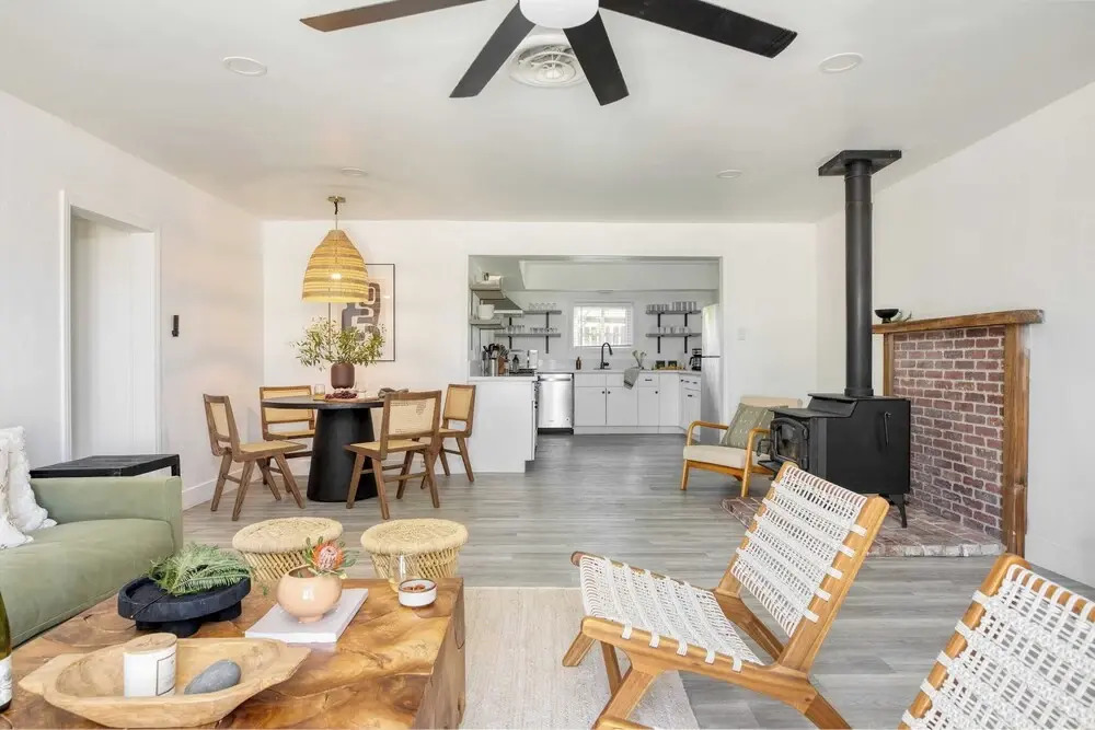 Boho Joshua Tree Escape w/ Firepit, Courtyard & Epic Views Asteroid by Avantstay